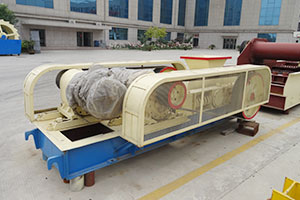 對(duì)輥式制砂機(jī)有哪些型號(hào)？多少錢(qián)一臺(tái)？